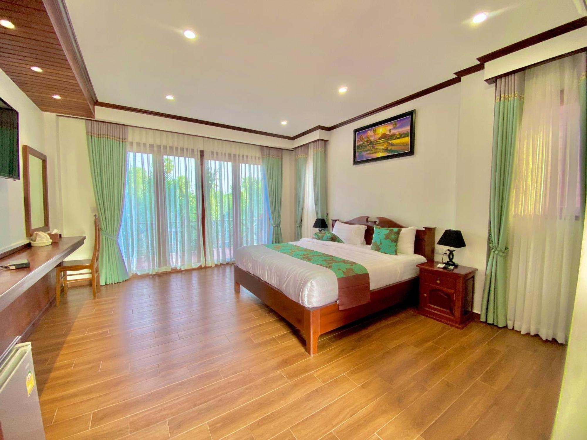 Lodge Moni Essara Кампот Екстериор снимка